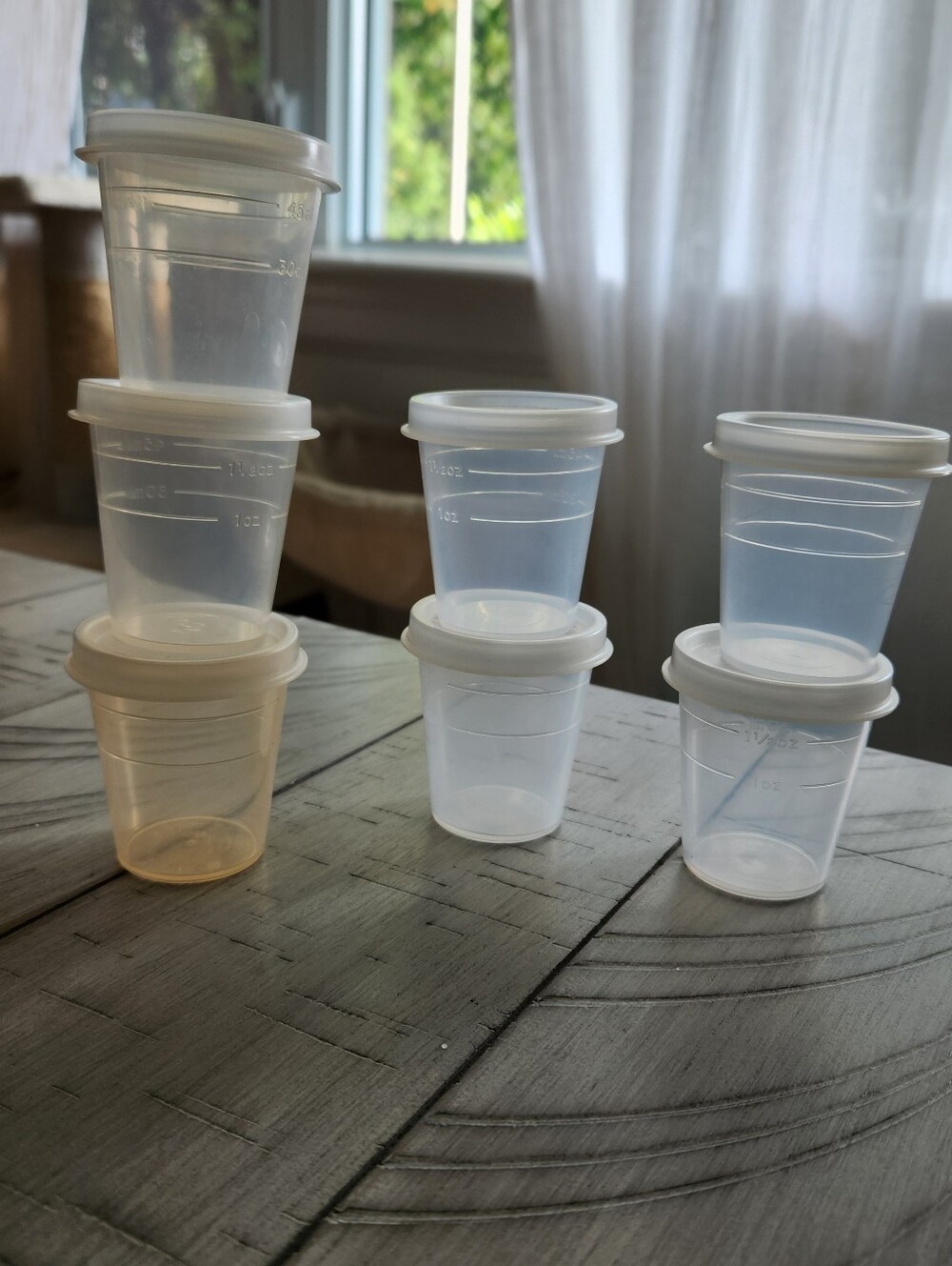 2 Oz Mini Sauce Tupperware Containers